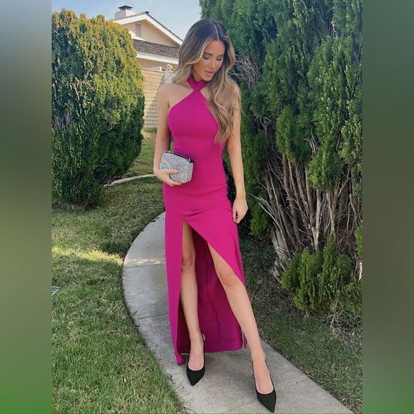 AMANDA UPRICHARD QUEEN GOWN - Picture 5 of 9